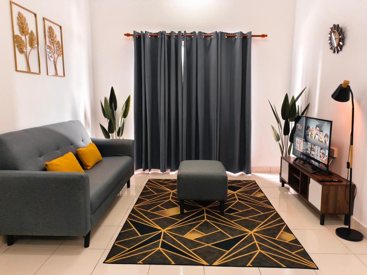 Klia Airport Homestay 10 Sepang Extérieur photo